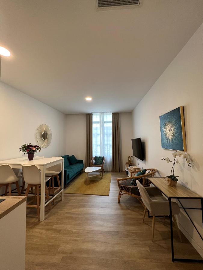 Appartement Montpellier Comedie Gare St Roch Exterior foto